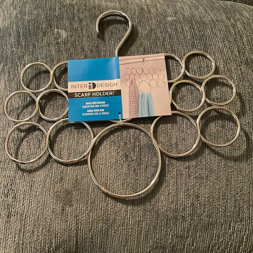 Inter Design scarf holder; snag free hang over rod